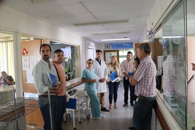 Concejales recorrieron el Hospital junto al equipo de Salud